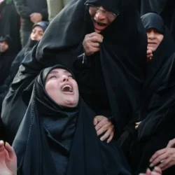 İran’da Hamaney’in ölümünün ardından gösteriler düzenlendi